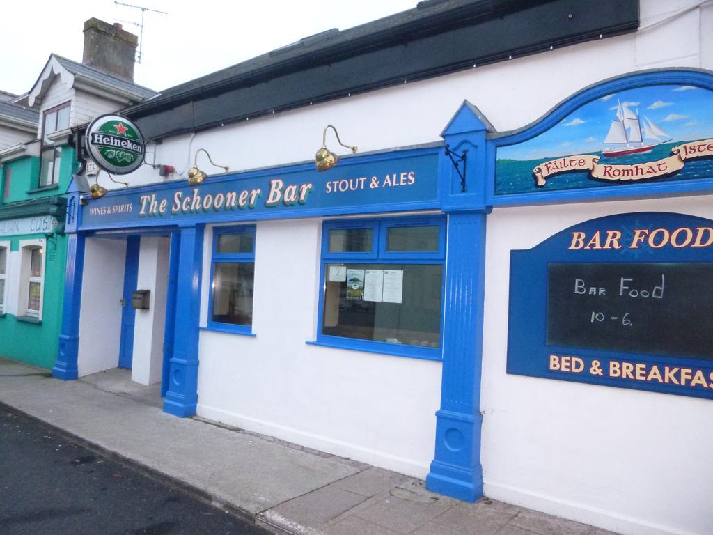 The Schooner Tavern Ballycotton Extérieur photo